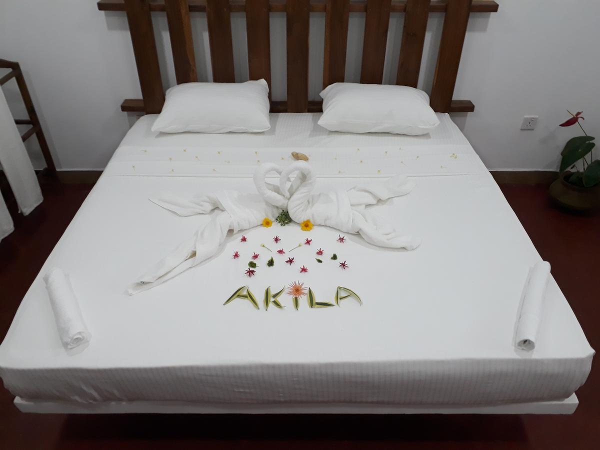 Akila Holiday Resort Хабарана Экстерьер фото