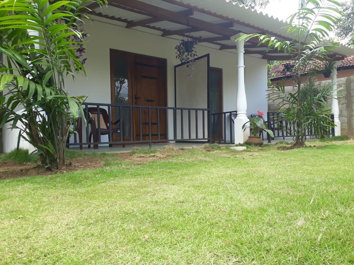 Akila Holiday Resort Хабарана Экстерьер фото
