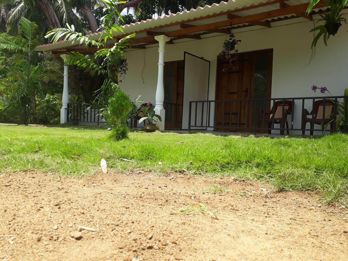 Akila Holiday Resort Хабарана Экстерьер фото